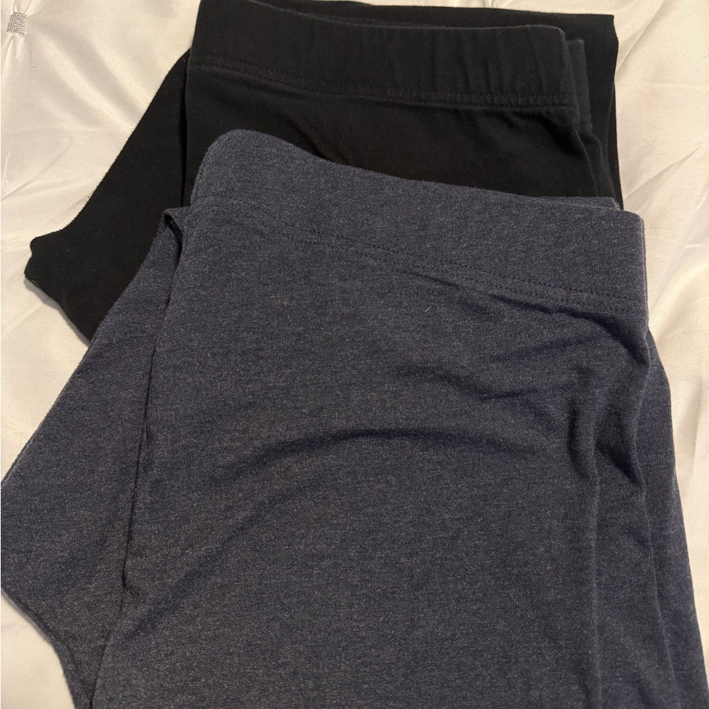 SET OF TWO - Old Navy Women’s Stretch Leggings - Black & Dark Heather Navy